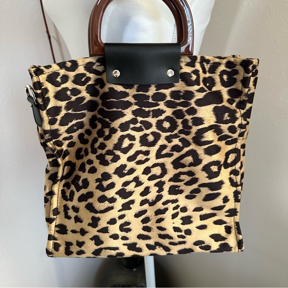 Cheetah print purse - Picture 6 of 7